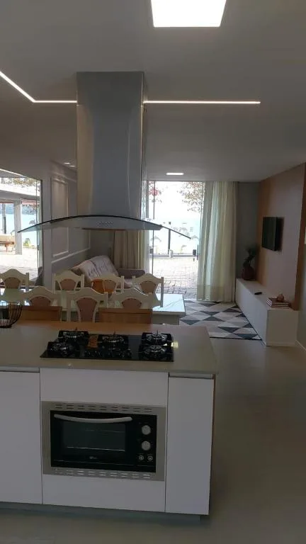 Apartamento Frente Mar em Porto Belo, Porto Belo, na Rua Gaspar Laus Netto em Porto Belo/SC — foto 3