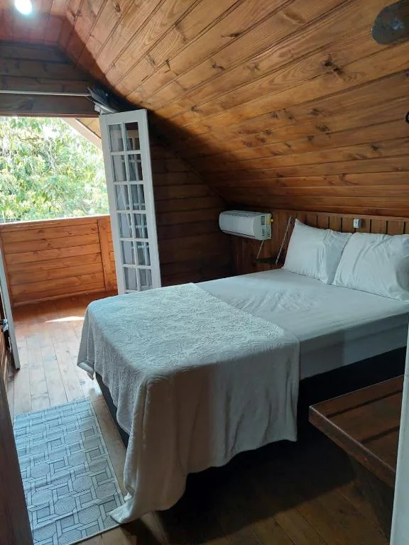 Casa na Praia em Porto Belo - Araçá, Porto Belo, na Rua Flávia Verônica Martellini em Porto Belo/SC — foto 2