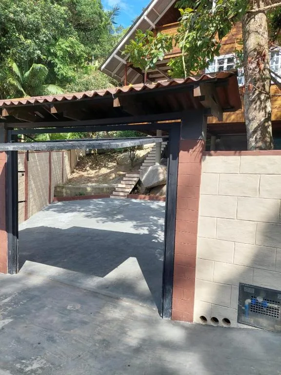 Casa na Praia em Porto Belo - Araçá, Porto Belo, na Rua Flávia Verônica Martellini em Porto Belo/SC — foto 9
