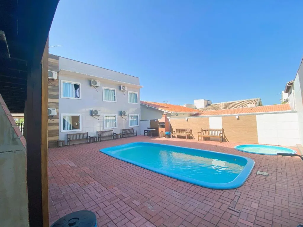 Casa Olinda Porto Belo 10x Sem Juros no Cartão Direto com a Propriedade, Porto Belo, na Rua Olinda Peixoto em Porto Belo/SC