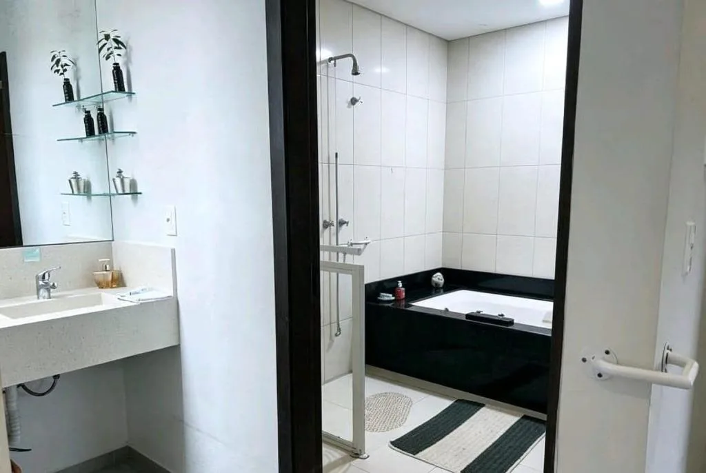 Casa inteira 3 quartos 6 pessoas com piscina de água salgada e hidromassagem em Porto Belo á 8 min do mar, Porto Belo, na R. Cap. Gualberto Leal Nunes em Porto Belo/SC — foto 18