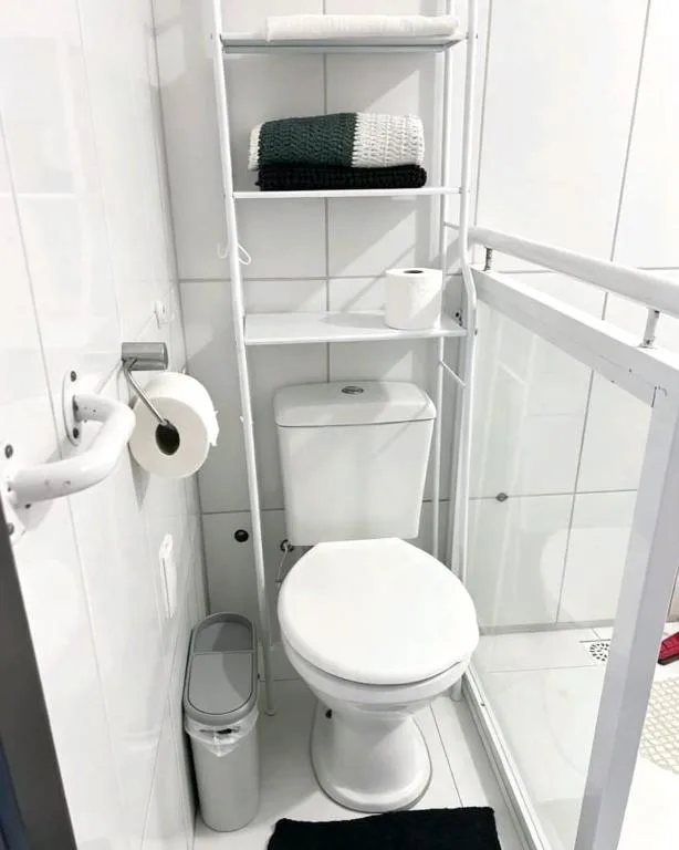 Casa inteira 3 quartos 6 pessoas com piscina de água salgada e hidromassagem em Porto Belo á 8 min do mar, Porto Belo, na R. Cap. Gualberto Leal Nunes em Porto Belo/SC — foto 21