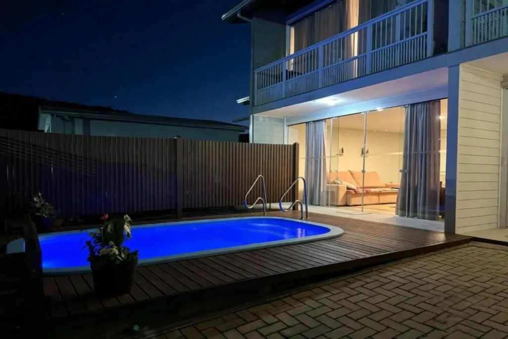 Casa inteira 3 quartos 6 pessoas com piscina de água salgada e hidromassagem em Porto Belo á 8 min do mar, Porto Belo, na R. Cap. Gualberto Leal Nunes em Porto Belo/SC — foto 38