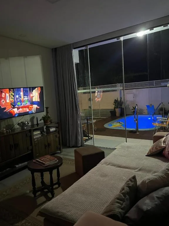 Casa inteira 3 quartos 6 pessoas com piscina de água salgada e hidromassagem em Porto Belo á 8 min do mar, Porto Belo, na R. Cap. Gualberto Leal Nunes em Porto Belo/SC — foto 40
