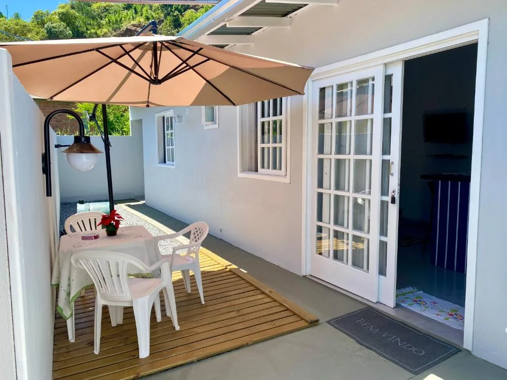Casa de Praia 63 - Nelson, Porto Belo, na Rua Antônio Miliana em Porto Belo/SC
