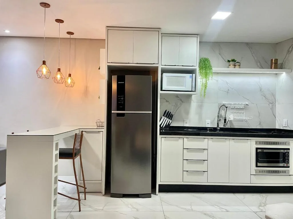Apto Loft Novo - Porto Belo - 5 min a pé da praia, Porto Belo, na 629 Avenida Governador Celso Ramos em Porto Belo/SC — foto 4