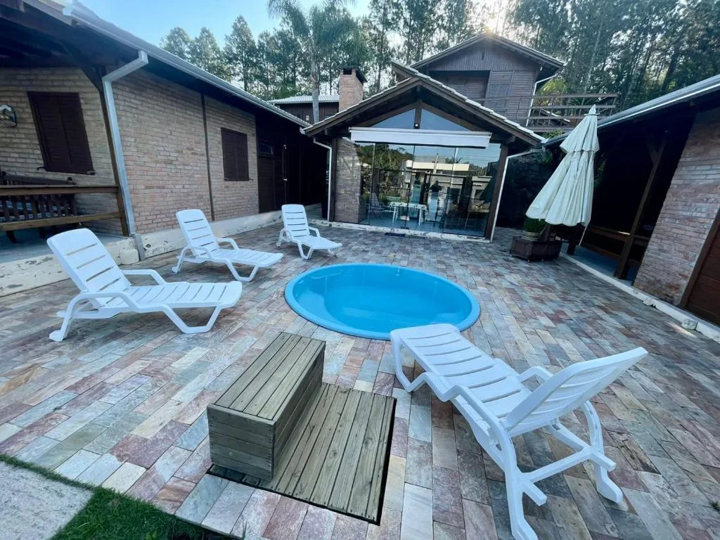 Cabana com piscina - 5 min a pé da praia - Porto Belo, Porto Belo, na Rua Diamantina Mendes em Porto Belo/SC — foto 2