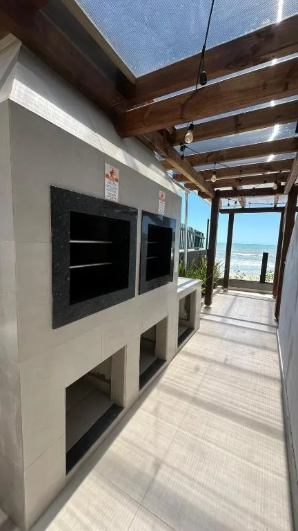 02 APARTAMENTO TÉRREO BEIRA MAR - Apto 02, Porto Belo, na 1186 Avenida Senador Atílio Fontana Residencial Gian e Giovanni em Porto Belo/SC — foto 18