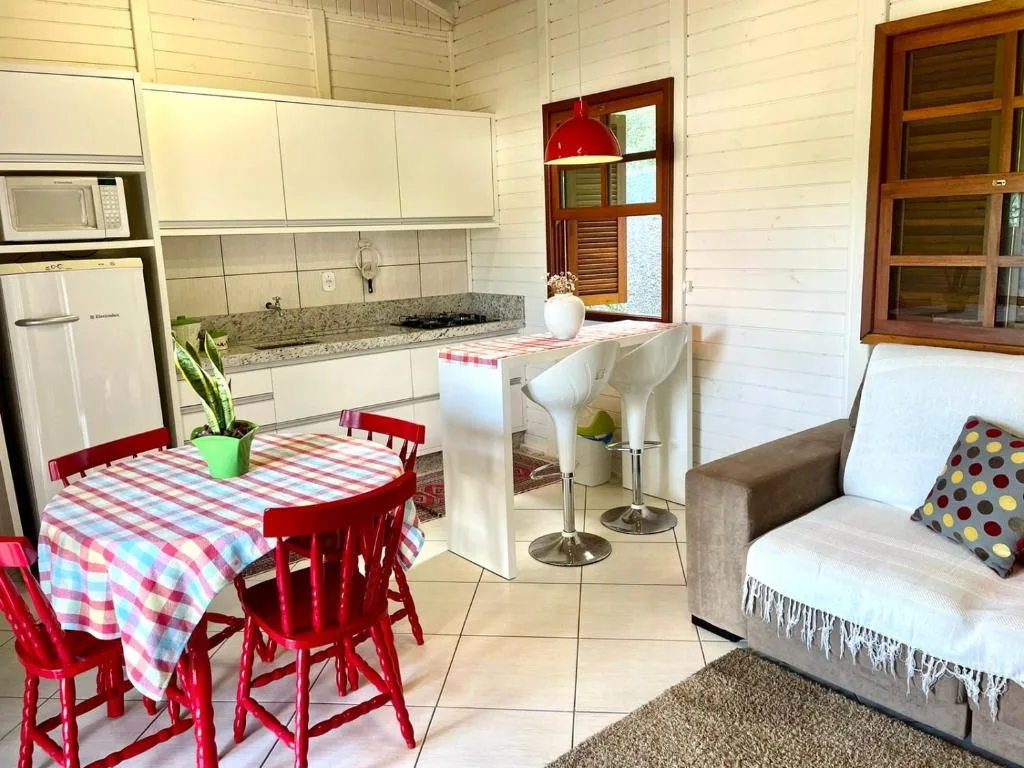 Cabana com piscina - 5 min a pé da praia - Porto Belo, Porto Belo, na Rua Diamantina Mendes em Porto Belo/SC — foto 8