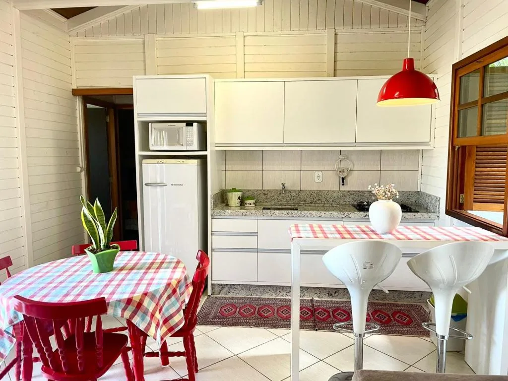Cabana com piscina - 5 min a pé da praia - Porto Belo, Porto Belo, na Rua Diamantina Mendes em Porto Belo/SC — foto 9