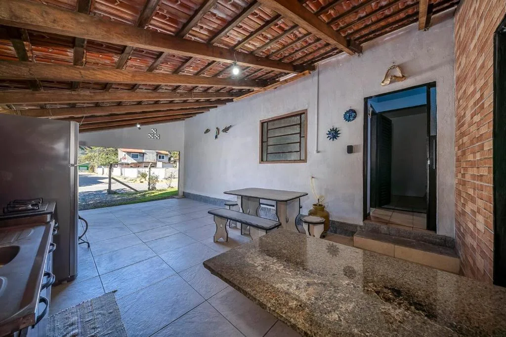Casa completa para Familia e amigos com enxoval e varanda com churrasqueira e cozinha externa para ate 8 pessoas, Porto Belo, na Rua Maurilio Manoel da Silva, 184 casa em Porto Belo/SC — foto 30