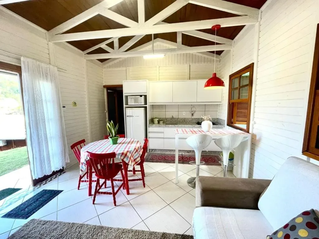 Cabana com piscina - 5 min a pé da praia - Porto Belo, Porto Belo, na Rua Diamantina Mendes em Porto Belo/SC — foto 10