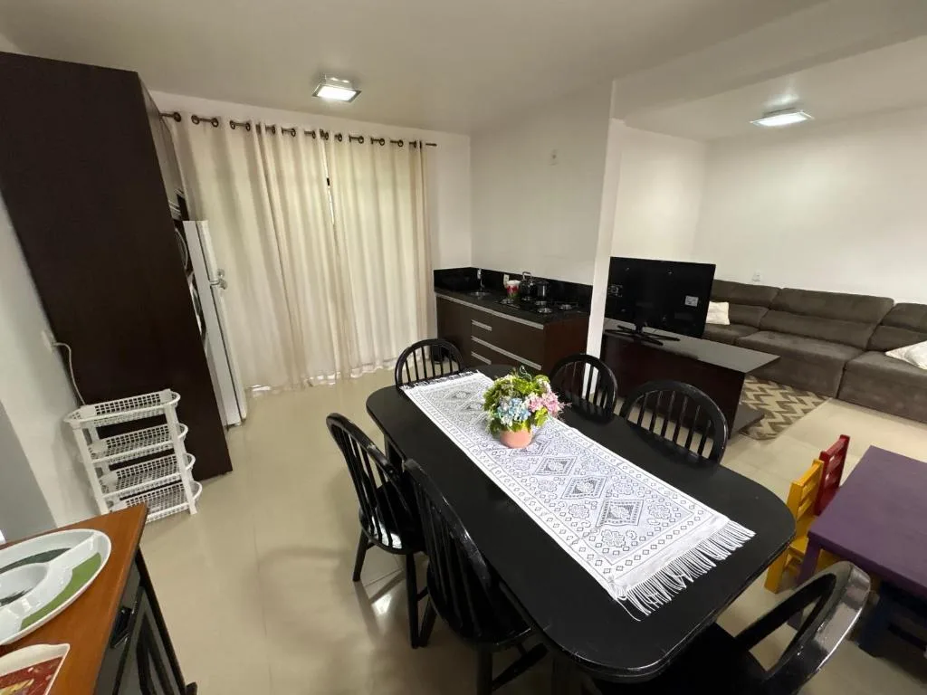 Casa na Enseada Encantada, Porto Belo, na Servidão Tomazia Pletinck em Porto Belo/SC — foto 4