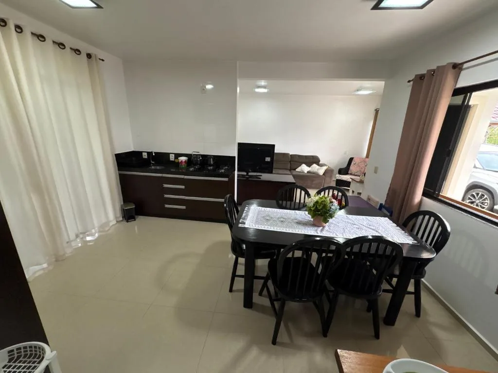 Casa na Enseada Encantada, Porto Belo, na Servidão Tomazia Pletinck em Porto Belo/SC — foto 10