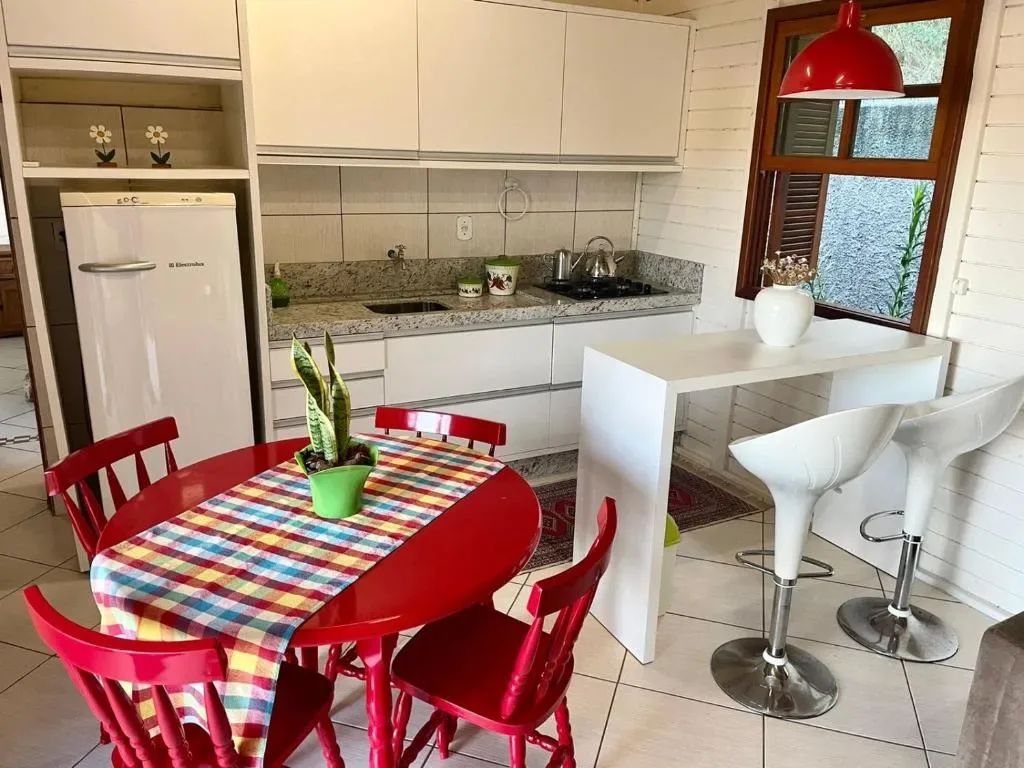 Cabana com piscina - 5 min a pé da praia - Porto Belo, Porto Belo, na Rua Diamantina Mendes em Porto Belo/SC — foto 24