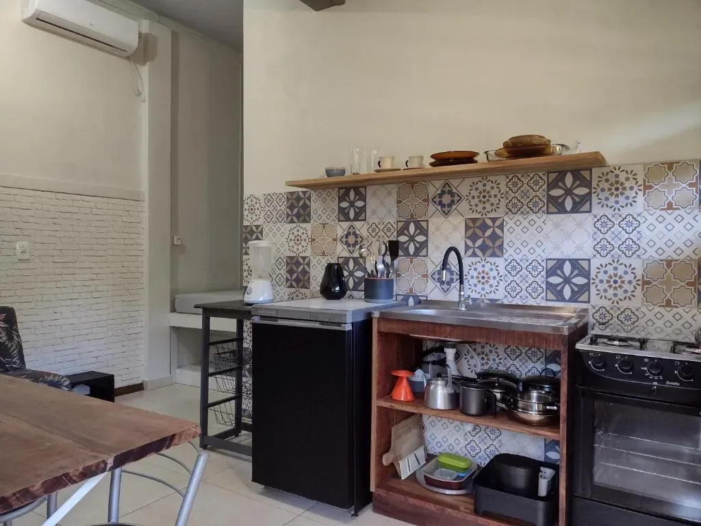 Casas Porto Belo, recanto em meio a natureza e próximo à praia, Porto Belo, na Avenida Governador Celso Ramos, Centro Fundos em Porto Belo/SC — foto 4