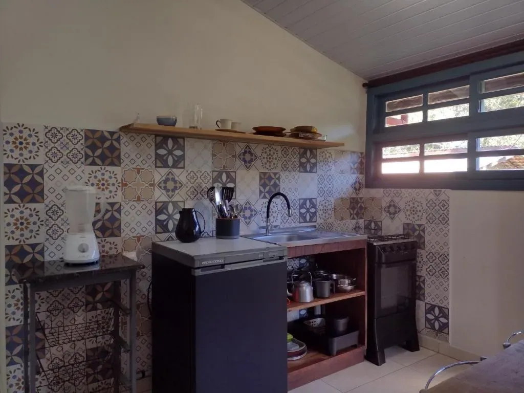 Casas Porto Belo, recanto em meio a natureza e próximo à praia, Porto Belo, na Avenida Governador Celso Ramos, Centro Fundos em Porto Belo/SC — foto 7