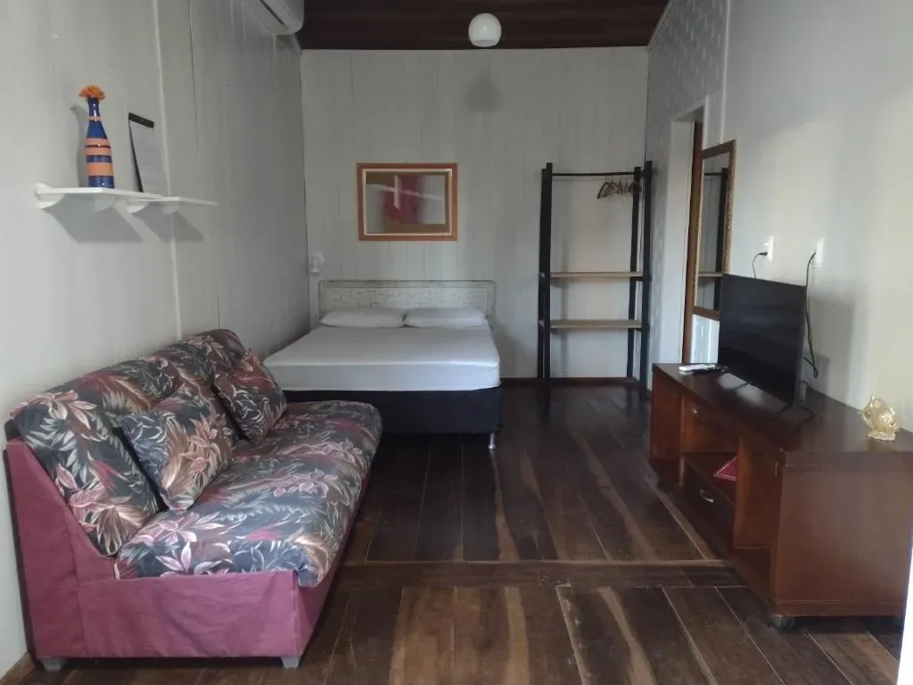 Casas Porto Belo, recanto em meio a natureza e próximo à praia, Porto Belo, na Avenida Governador Celso Ramos, Centro Fundos em Porto Belo/SC — foto 23