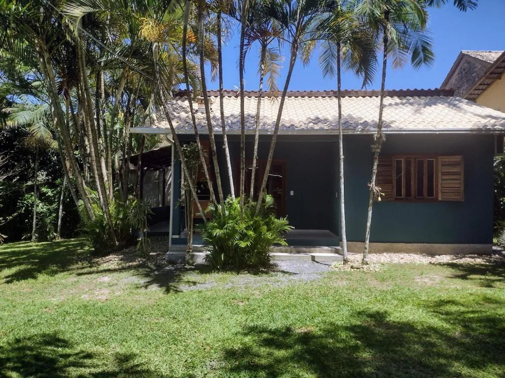 Casa em meio a natureza e próxima à praia, Porto Belo, na Avenida Governador Celso Ramos, Centro. em Porto Belo/SC — foto 26