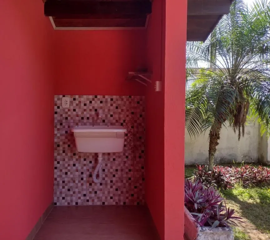 Casas Porto Belo, recanto em meio a natureza e próximo à praia, Porto Belo, na Avenida Governador Celso Ramos, Centro Fundos em Porto Belo/SC — foto 33