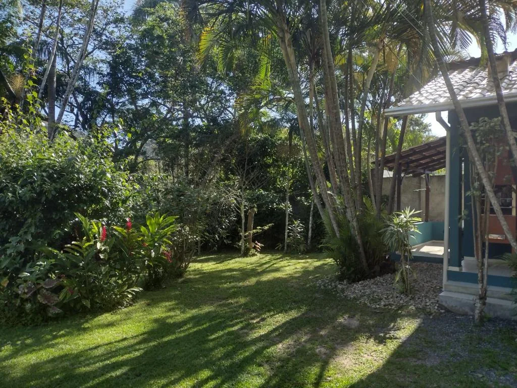 Casa em meio a natureza e próxima à praia, Porto Belo, na Avenida Governador Celso Ramos, Centro. em Porto Belo/SC — foto 27