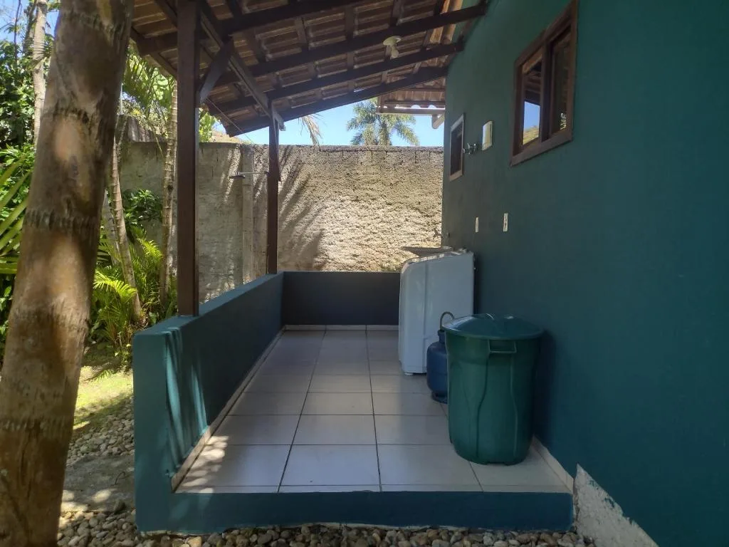 Casa em meio a natureza e próxima à praia, Porto Belo, na Avenida Governador Celso Ramos, Centro. em Porto Belo/SC — foto 28