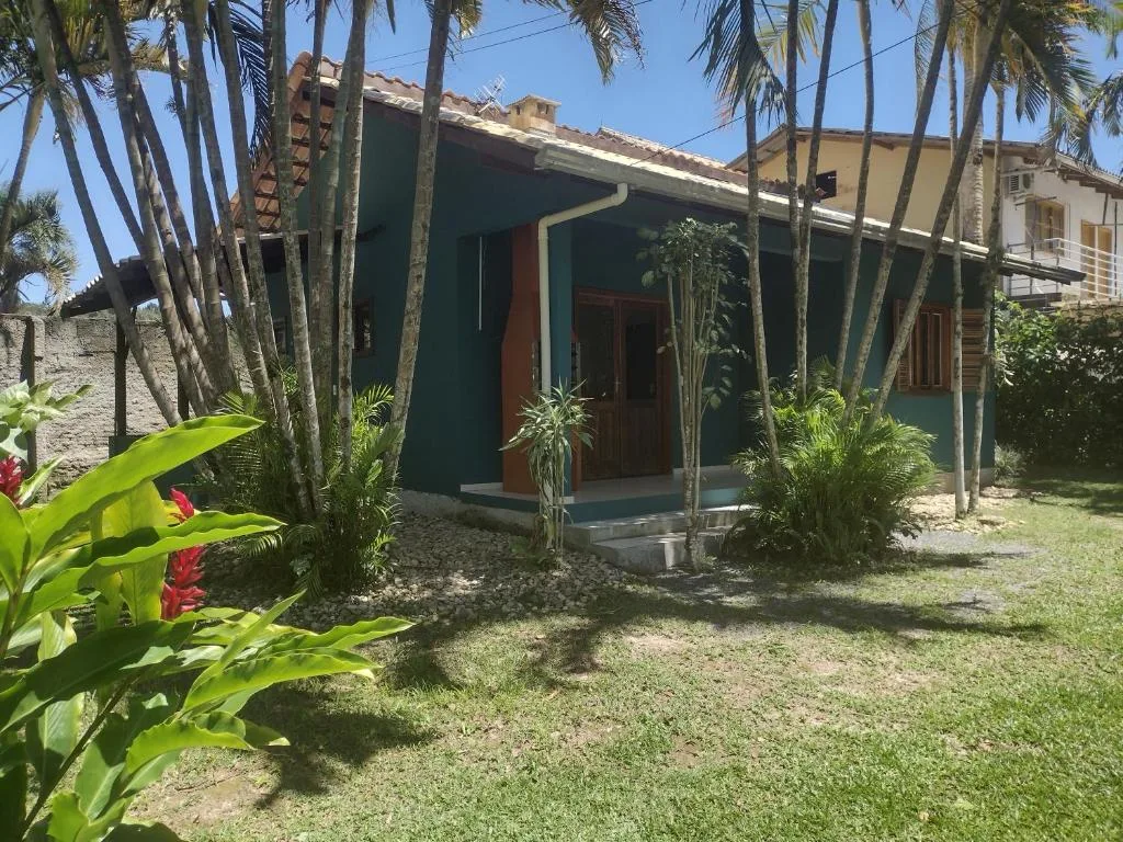 Casa em meio a natureza e próxima à praia, Porto Belo, na Avenida Governador Celso Ramos, Centro. em Porto Belo/SC — foto 30