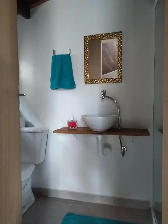 Casas Porto Belo, recanto em meio a natureza e próximo à praia, Porto Belo, na Avenida Governador Celso Ramos, Centro Fundos em Porto Belo/SC — foto 49