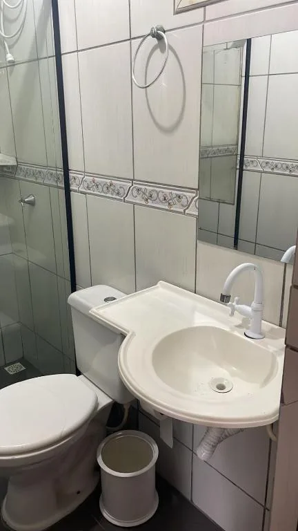 Casa de Temporada, Porto Belo, na R. Cap. Gualberto Leal Nunes, 359 em Porto Belo/SC — foto 12