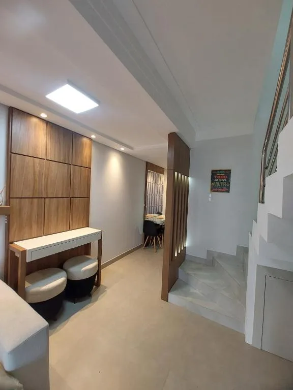 Porto Belo( casa Lari) · Hard Rock, casa á 5 minutos, na praia do Perequê, Porto Belo, na Rua Melanie Glaush em Porto Belo/SC — foto 10