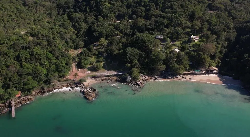 Jardim Praia do Estaleiro, na Rua Flávia Verônica Martellini, 1301 Praia do Estaleiro em Porto Belo/SC — foto 21