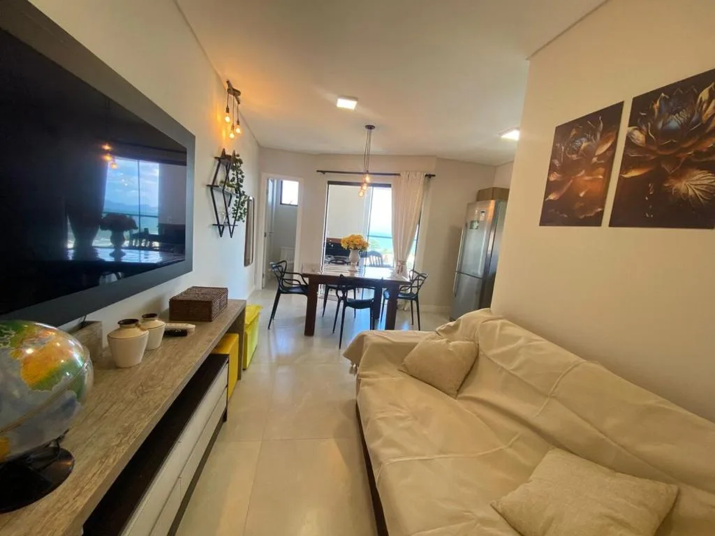 Apartamento vista mar 100m do mar, Porto Belo, na Rua Lages em Porto Belo/SC