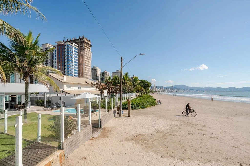 Refúgio dos Mares - Beira-Mar Balneário Perequê, Porto Belo, na 900 Rua Pará em Porto Belo/SC — foto 42