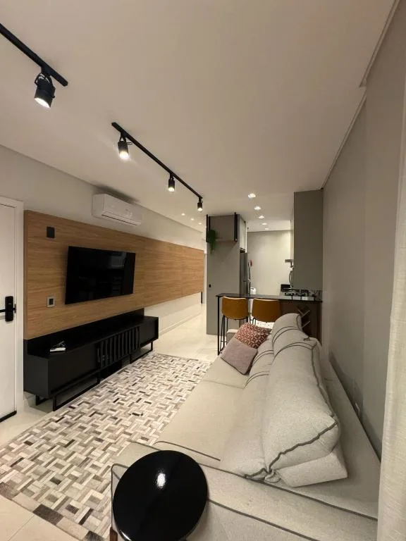 Apartamento com duas suítes próximo ao Hard Rock Café, Porto Belo, na Rua Itapema, 167 Apto. em Porto Belo/SC