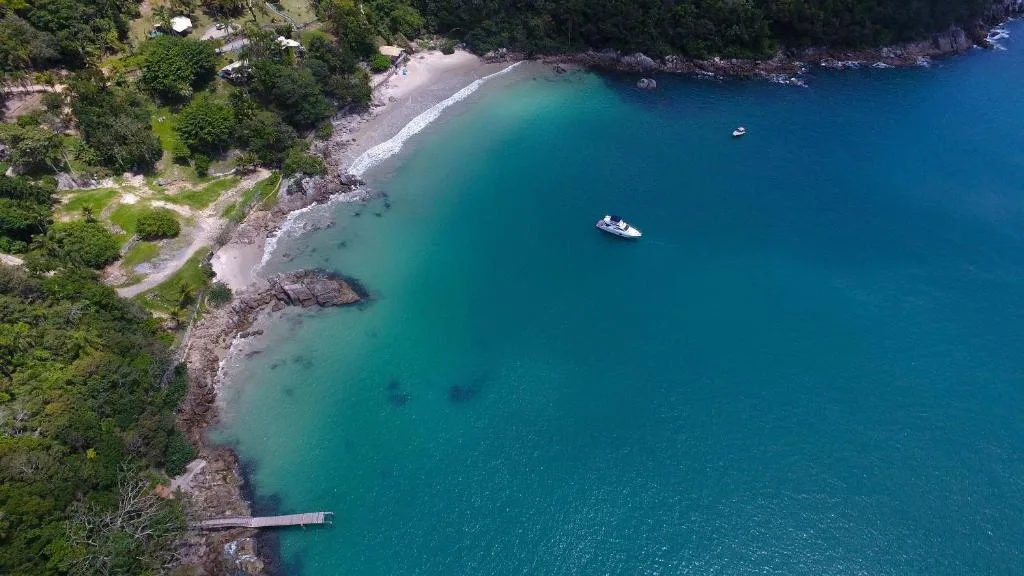 Jardim Praia do Estaleiro, na Rua Flávia Verônica Martellini, 1301 Praia do Estaleiro em Porto Belo/SC — foto 48