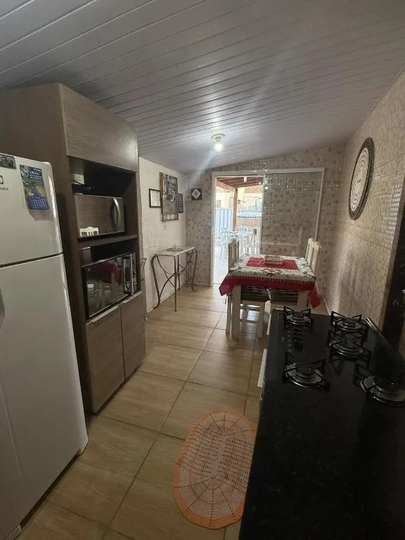 Casa na praia próximo a Balneário Perequê Porto Belo, Porto Belo, na Rua Benedito Guerreiro em Porto Belo/SC — foto 4