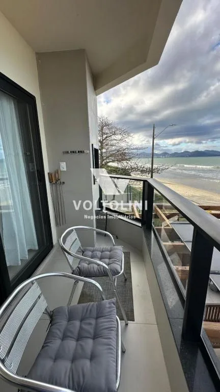 03 APARTAMENTO BEIRA MAR NO 2º ANDAR - Apto 03, Porto Belo, na Avenida Senador Atílio Fontana em Porto Belo/SC — foto 10