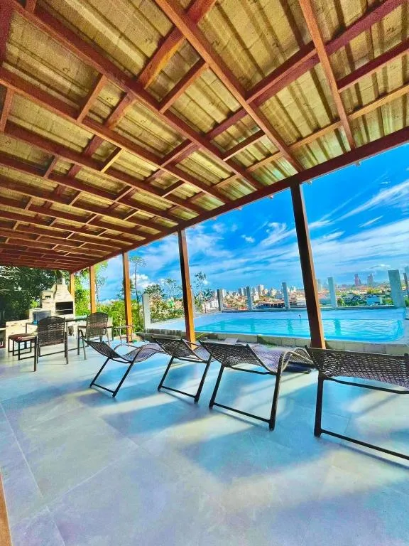 Casa com piscina e 04 suítes e linda vista para toda a cidade, Porto Belo, na Rua Artelina vassoler em Porto Belo/SC — foto 6