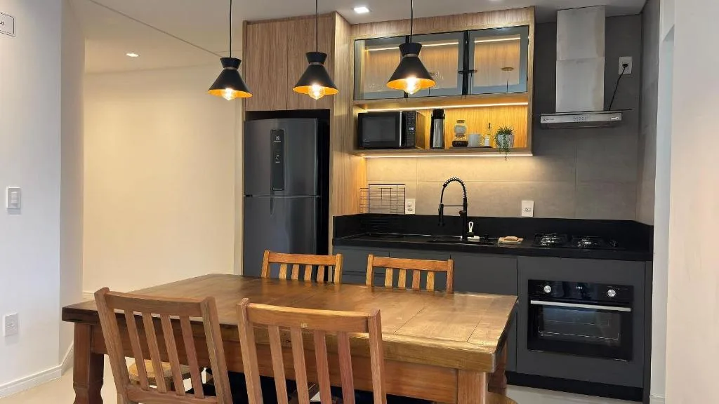 Apê Central | 2 Suítes + A/C + Vista Mar, Porto Belo, na 108 Rua Dona Jovina em Porto Belo/SC — foto 17