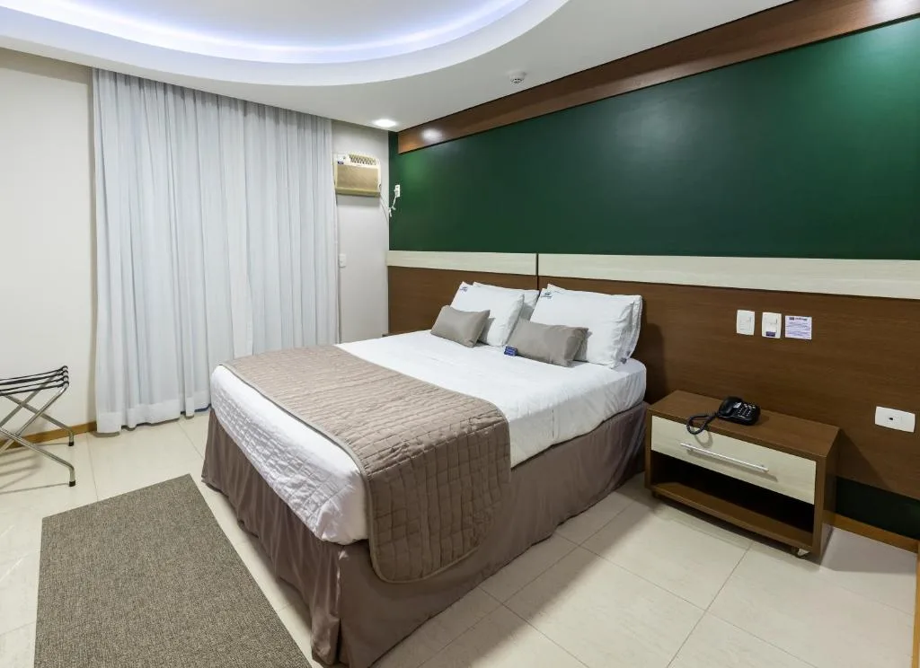 Centromar Hotel, Balneário Camboriú, na Rua em Balneário Camboriú/SC — foto 11