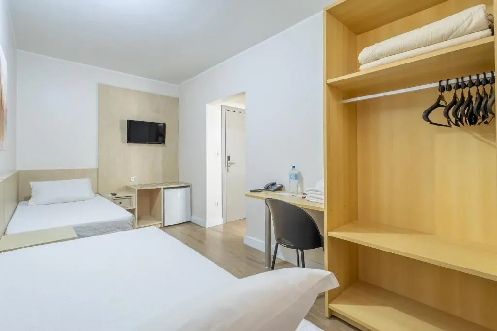 Hotel Rosenbrock, Balneário Camboriú, na Rua Holanda em Balneário Camboriú/SC — foto 8
