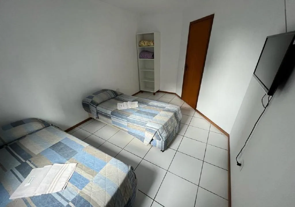 Pousada Louise, Balneário Camboriú, na 342 Rua em Balneário Camboriú/SC — foto 6