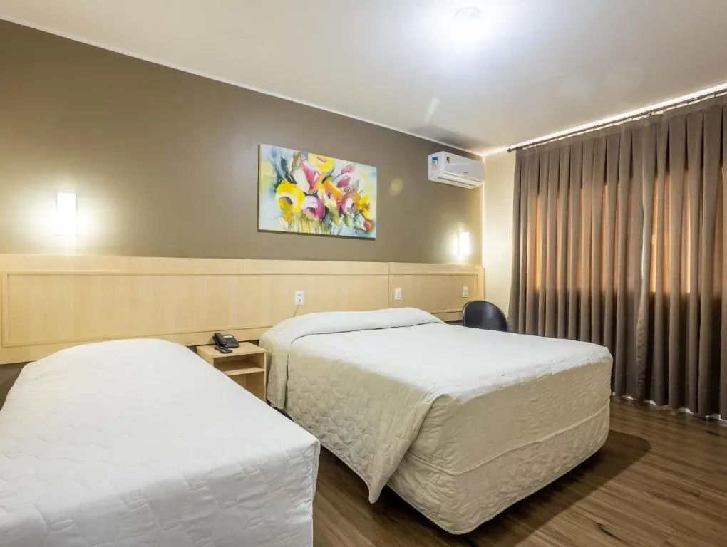 Hotel Rosenbrock, Balneário Camboriú, na Rua Holanda em Balneário Camboriú/SC — foto 10