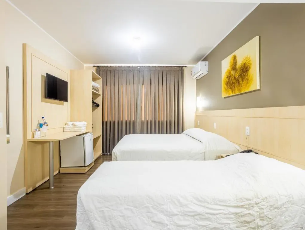 Hotel Rosenbrock, Balneário Camboriú, na Rua Holanda em Balneário Camboriú/SC — foto 12