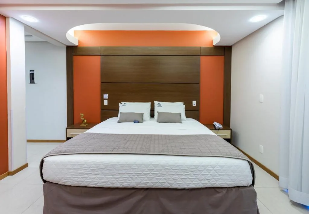 Centromar Hotel, Balneário Camboriú, na Rua em Balneário Camboriú/SC — foto 17