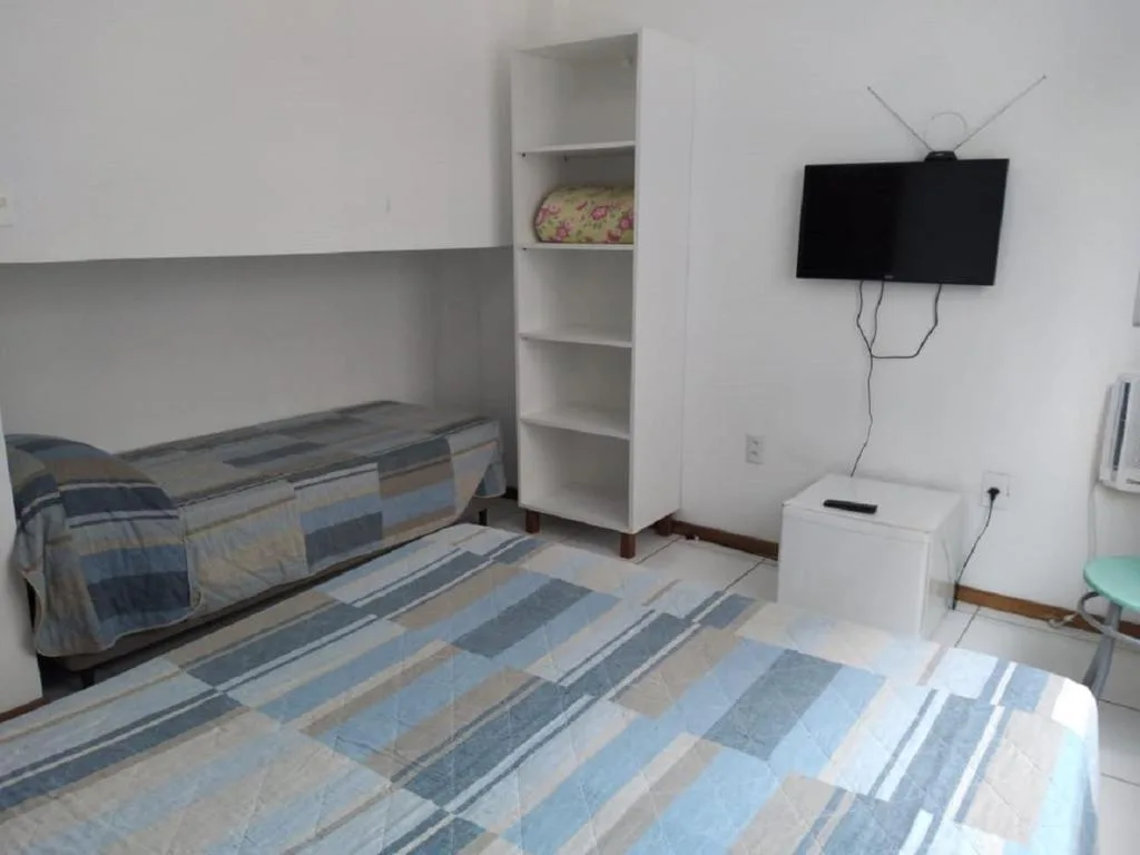 Pousada Louise, Balneário Camboriú, na 342 Rua em Balneário Camboriú/SC — foto 10