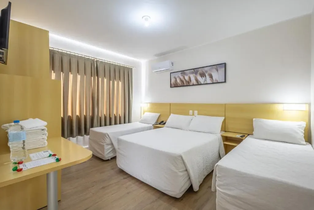 Hotel Rosenbrock, Balneário Camboriú, na Rua Holanda em Balneário Camboriú/SC — foto 14