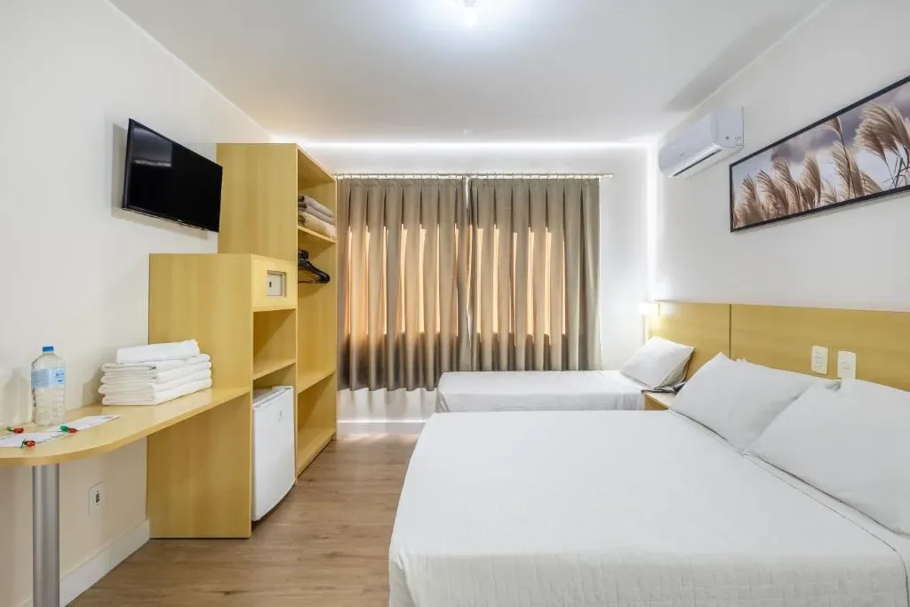 Hotel Rosenbrock, Balneário Camboriú, na Rua Holanda em Balneário Camboriú/SC — foto 15