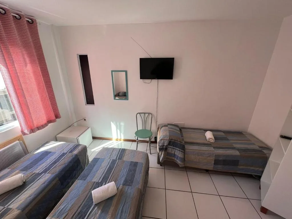 Pousada Louise, Balneário Camboriú, na 342 Rua em Balneário Camboriú/SC — foto 12