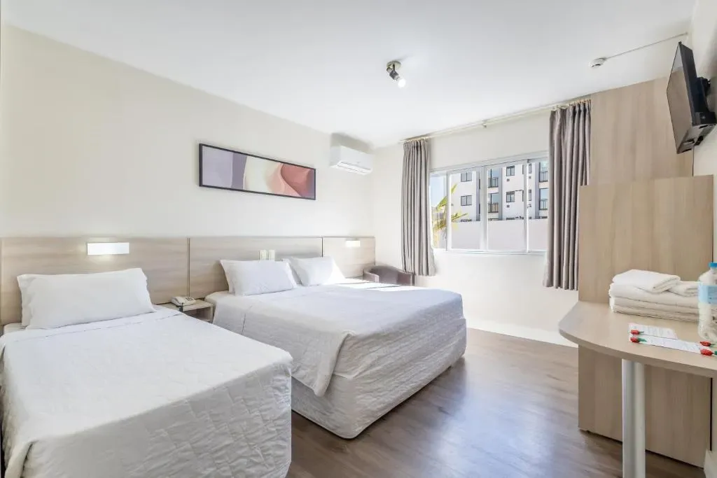 Hotel Rosenbrock, Balneário Camboriú, na Rua Holanda em Balneário Camboriú/SC — foto 22